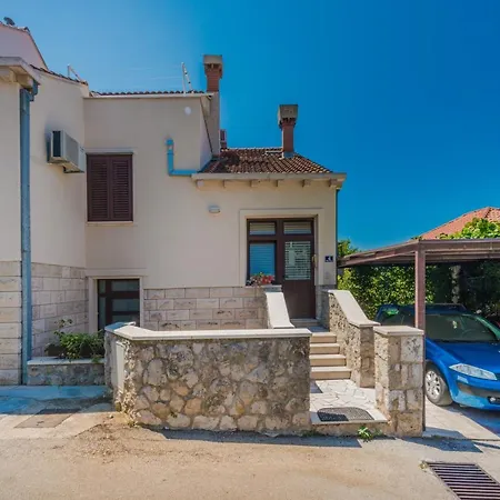 Lia Dubrovnik