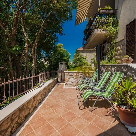 Apartment Lia