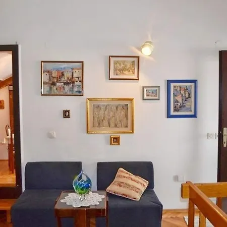 Apartment Lia *